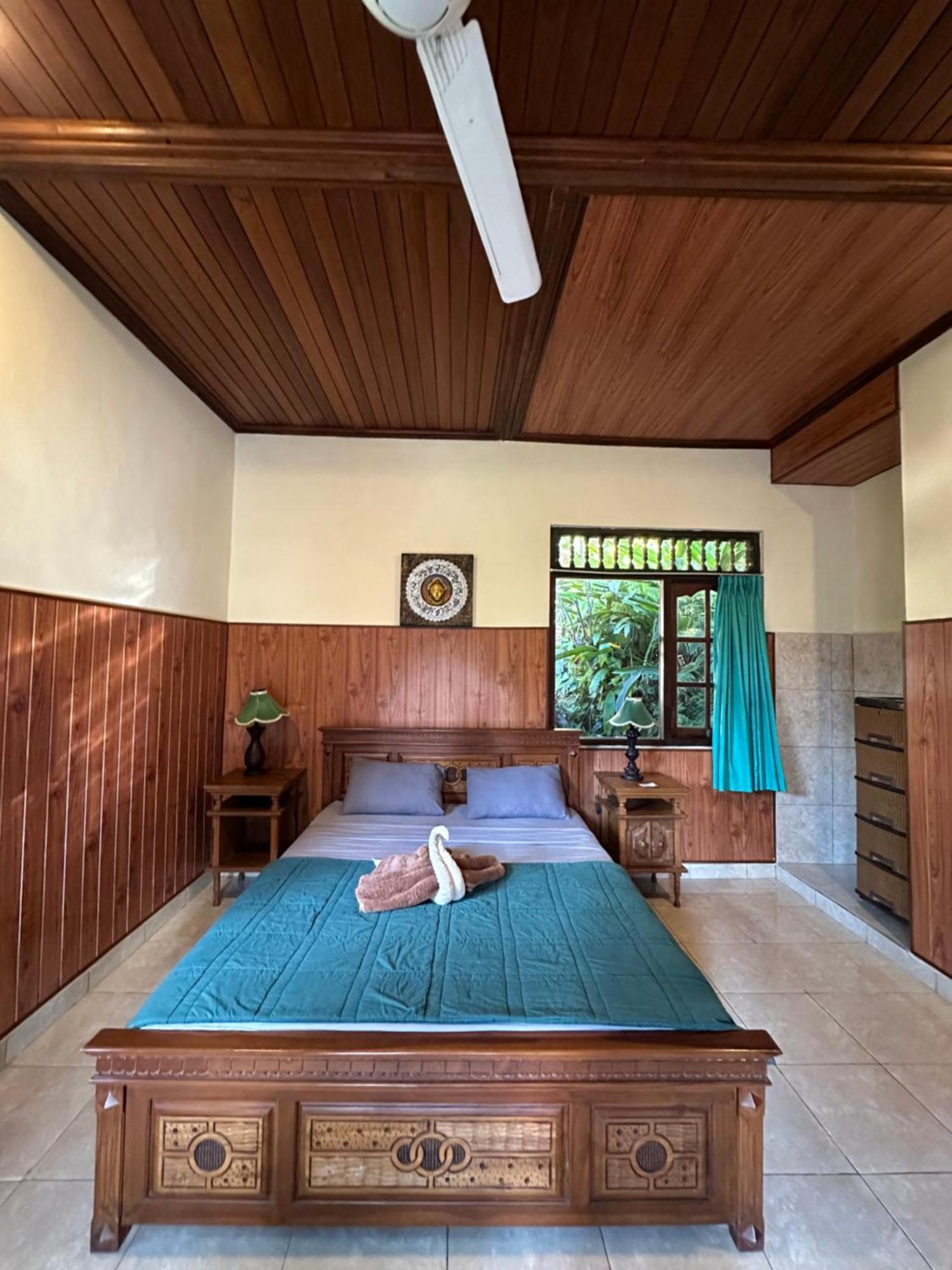 Kajeng Bungalow Ubud Esterno foto