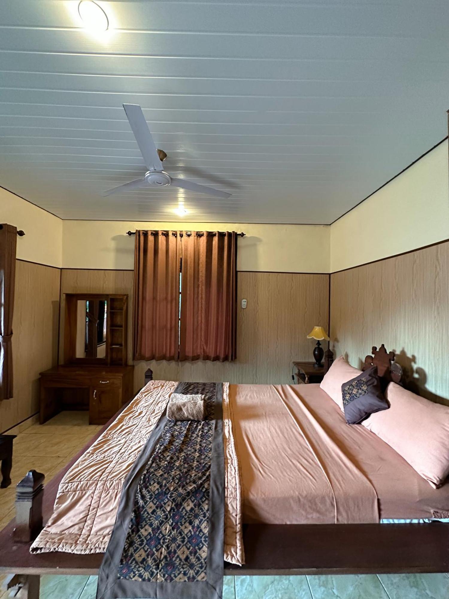 Kajeng Bungalow Ubud Esterno foto